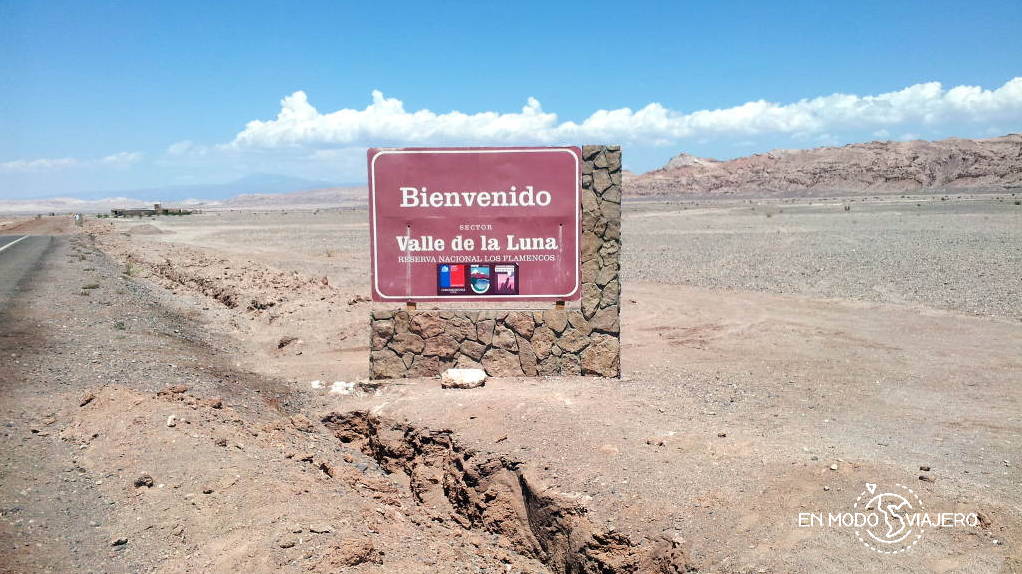 conocer el Valle de la Luna en San Pedro de Atacama.