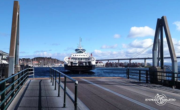 Ferry Stavanger Noruega