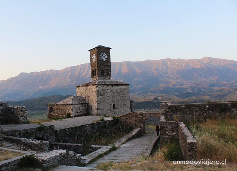 lugares para visitar en albania y gjirokaster
